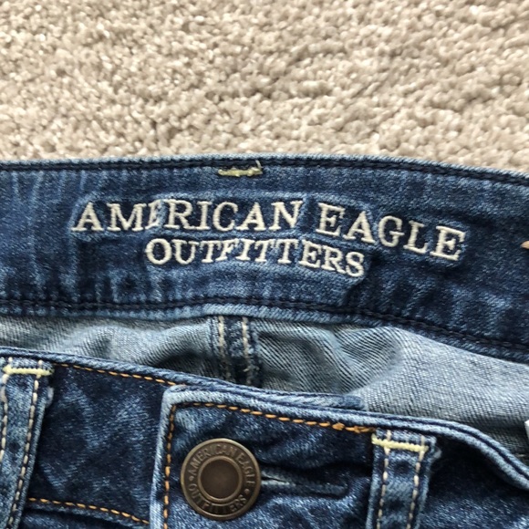 American eagle 🦅 Straight super stretch, blue jeans  size 0 - Picture 4 of 5